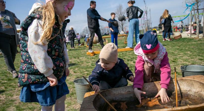 Nagyszabású húsvéti programkavalkád várta a családokat Kecskeméten  fotók