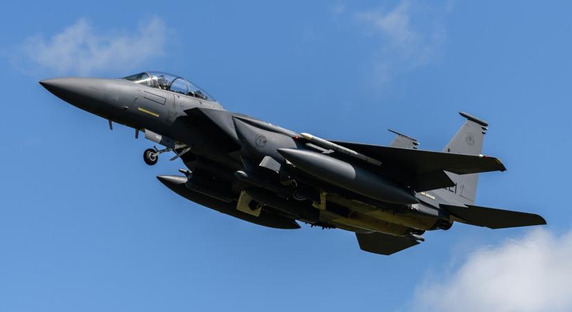 Lelőttek egy amerikai vadászgépet Iránban