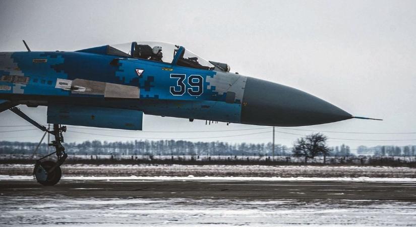 Putyin nagyon rossz hírt kapott az ukrán háborúról: az oroszok elveszítették az egyik legjobb vadászgépüket – lezuhant a Szu-30-as