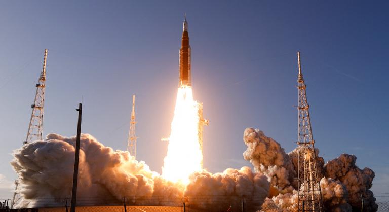 Megjelentek az első fotók, amelyeket az Artemis–2 legénysége készített