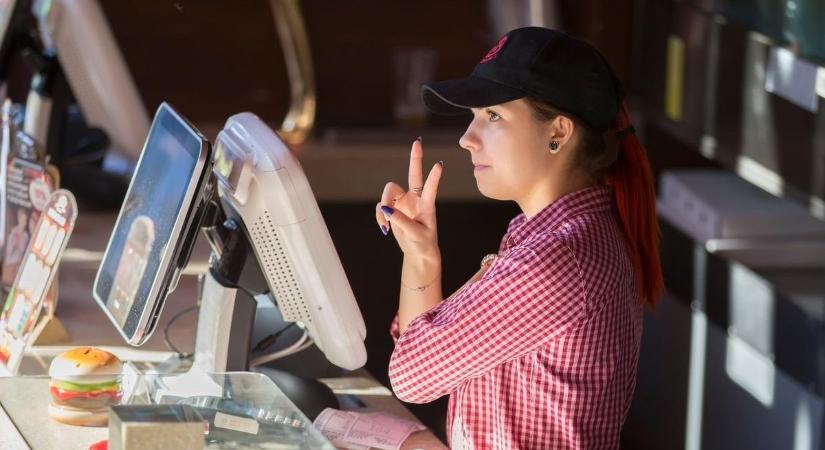Nyári diákmunka 2026: ennyit kereshetnek az idén a fiatalok