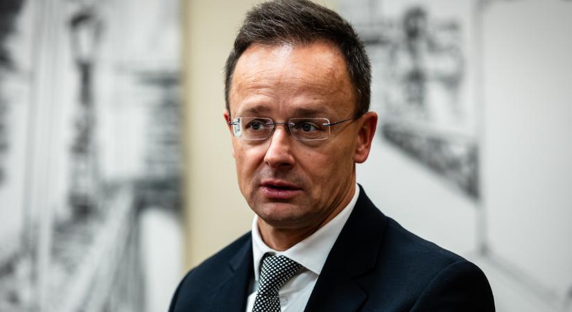 Szijjártó Péter: A Tisza Párt energiaátállási terve a teljes brüsszeli energiapolitika végrehajtása