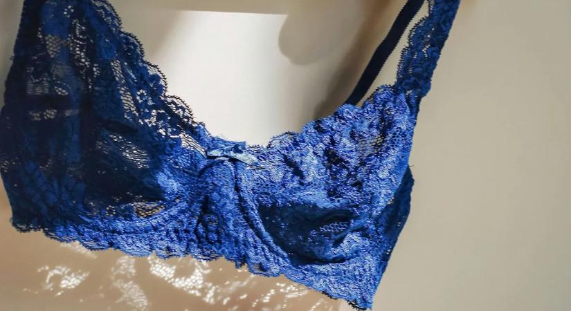 Hatalmas mellei miatt tiltották le a közösségi felületekről - Senki nem hitte el, hogy ekkorák