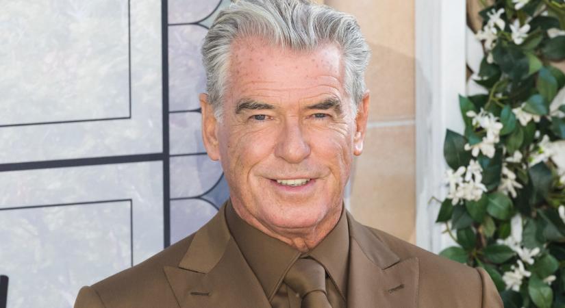 Leesett az állunk Pierce Brosnan szőke unokájától: Isabella igazi bombázó