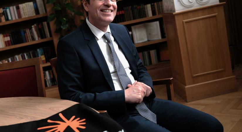 A Frontiers hazahozza első csúcskutatóját: Roska Botond alakít kutatócsoportot Magyarországon