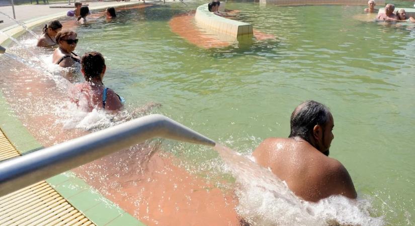 Hiányzik a régi élmény: két éve tűnt el valami a gyógymedencékből