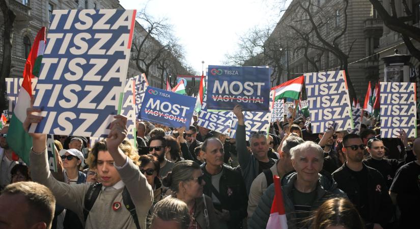 Kaszab Zoltán: Veszélyes játékot űznek a balos közvélemény-kutatók