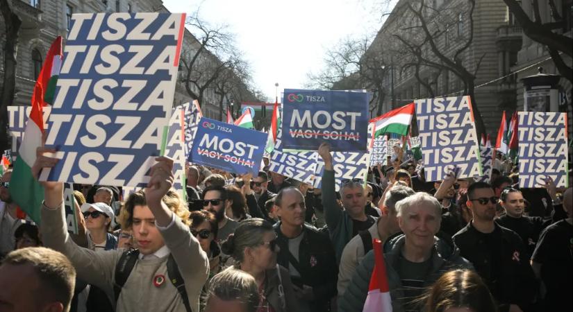 444: az Alkotmányvédelmi Hivatal hónapokig lehallgatott egy Tisza Pártot támogató üzletembert