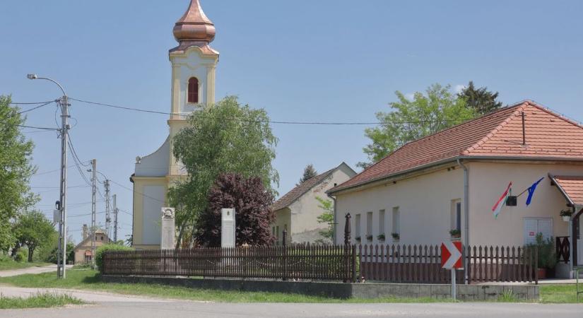 „Ezért szeretnek itt élni” – Sáregres titkait mutatja meg egy videó