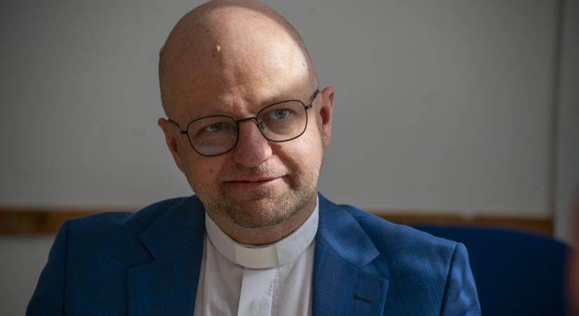 Lovassy Attila katolikus pap, teológus: Az egész lényünket oda kell adni Jézusnak