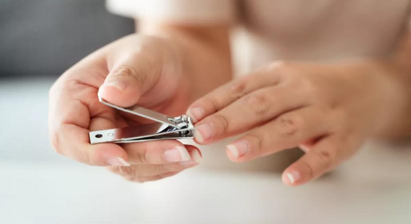 Folyton használod, mégsem tudod: Íme a körömcsipesz meglepő funkciója
