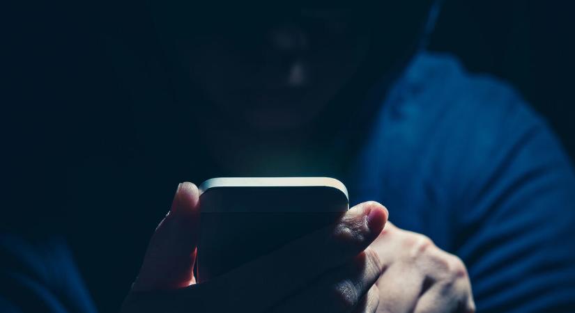 Ma sem maradunk lehallgatási ügy nélkül, a kormány és a Tisza is reagált