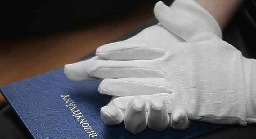 Több millió forintos előnyt jelenthet a diploma a munkaerőpiacon