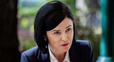 Kicsengettek az MSZP egyik sírásójának, Kunhalmi Ágnesnek