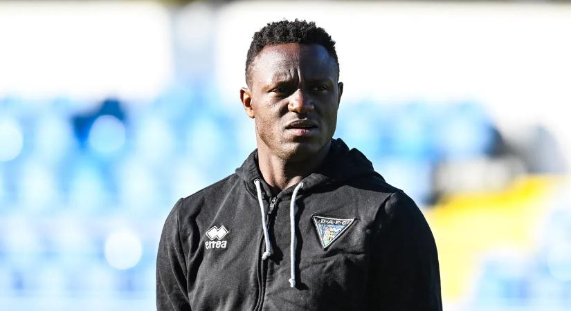 Visszavonult a Premier League első kenyai játékosa