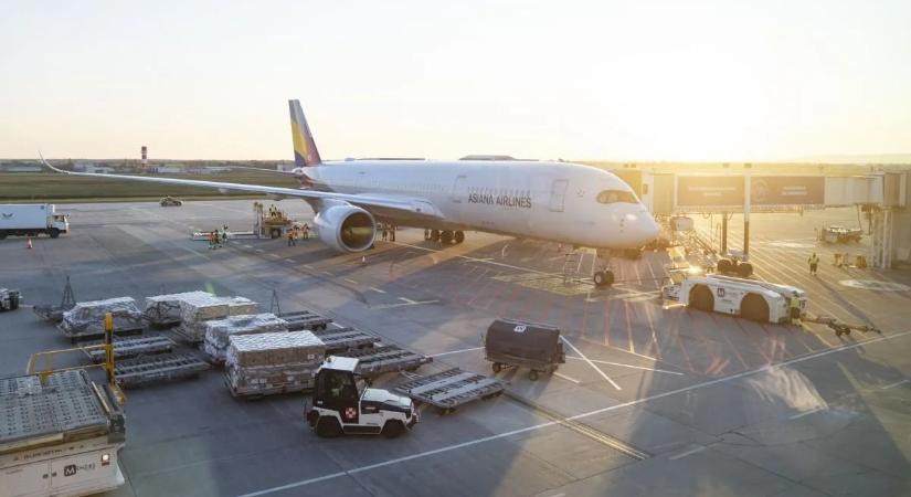 Mostantól akár naponta repülhetünk a keleti paloták és futurisztikus felhőkarcolók metropoliszába