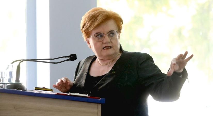 Évente közel kétmillió forintos anyagi terhet jelentene a kormányzati támogatások megszüntetése