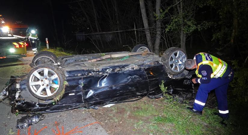 Most kaptuk a felfoghatatlan hírt: hárman meghaltak, ketten pedig megsérültek a szombati horrorbalesetben Kiskunfélegyháza közelében