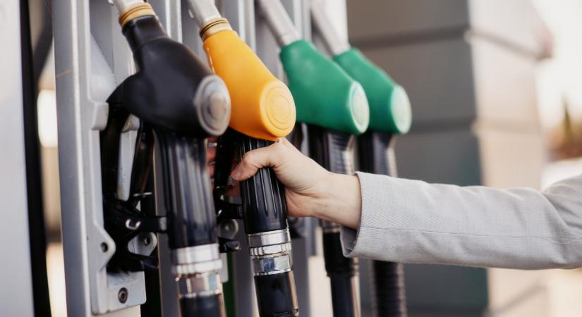 Úton az üzemanyagok jegyrendszere: a legrosszabb válságra kell készülni