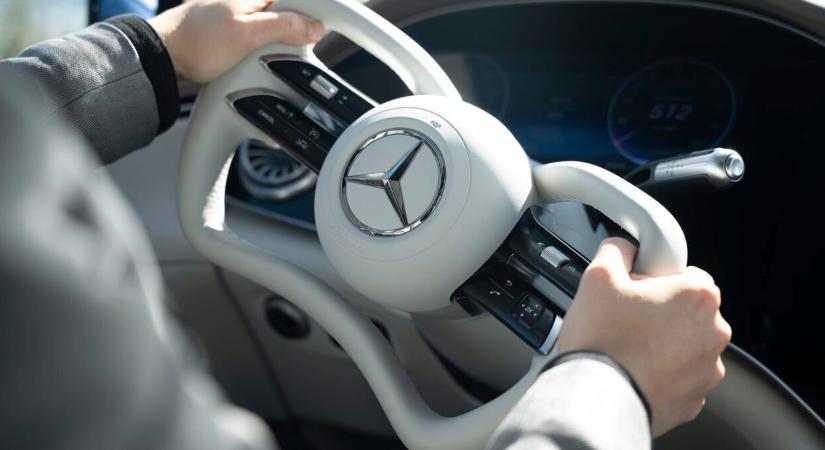 Újra feltalálták a kormánykereket a Mercedesnél