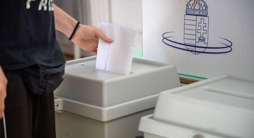 Választás 2026 - Ha sok az átjelentkező, több részre oszthatják a szavazóköri névjegyzéket