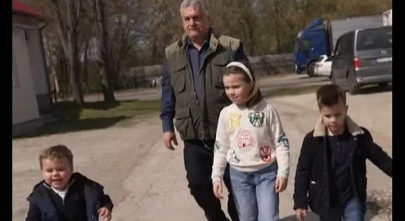 Elképesztően aranyos: Orbán Viktor pékségbe vitte unokáit - videó