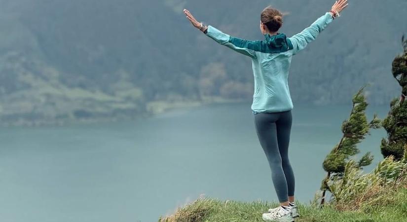 Ilyet még nem láttál! Felhők felett futott Debreczeni Dóra