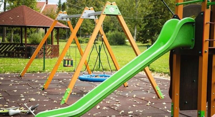 Riasztó számok: rengeteg játszótér nem felel meg az előírásoknak