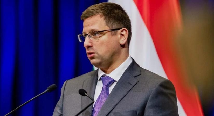 Gulyás Gergely: Ha jön a Tisza, elszáll a rezsi és az üzemanyagár