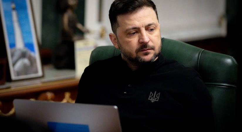 Zelenszkij bírálta a képviselőket, mert vonakodnak az adók emelésétől