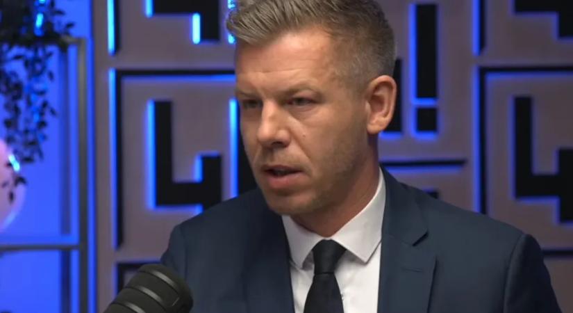 Magyar Péter mindenkit óva intene attól, hogy Rogán vagy Kubatov helyett börtönbe menjen
