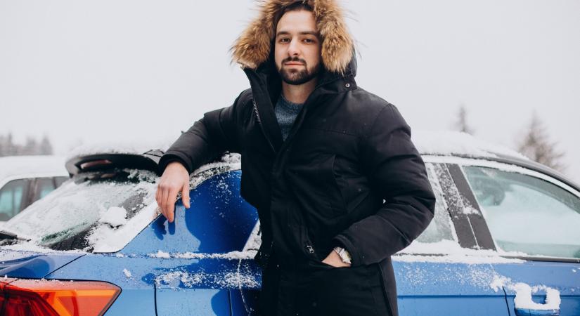 Hogyan tároljuk az autót télen, ha nincs garázsunk?