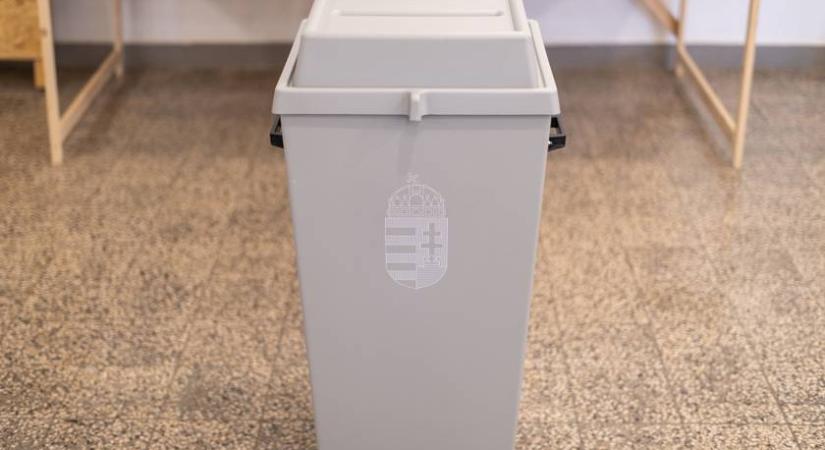 Összeomlott a rendszer? Annyian jelentkeztek át szavazni, hogy rendkívüli döntést hoztak