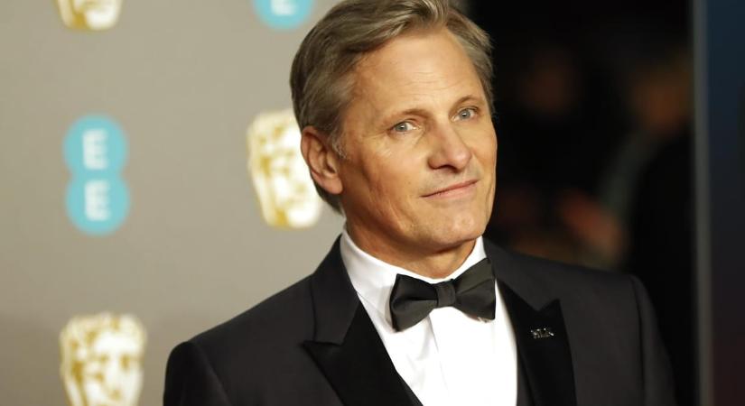 Sokkoló: nem Viggo Mortensen játssza Aragornt az új Gyűrűk Ura-filmben