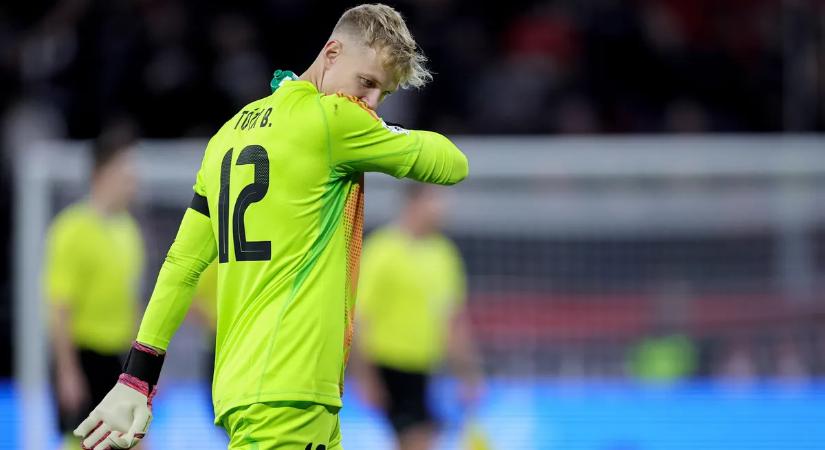 Totális siker, Angliában a magyar válogatott kapusát istenítik