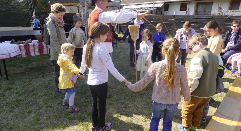 Élettel telt meg a hajdúböszörményi tájházak udvara