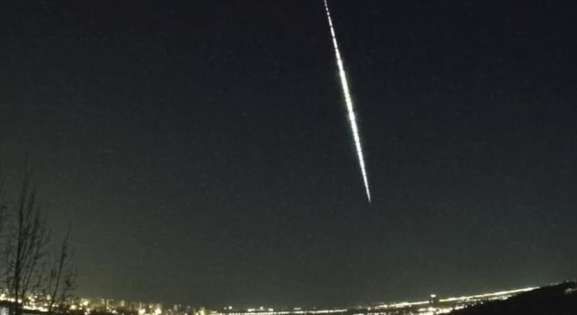 Talán húsvéti tojás pottyant le az égből?