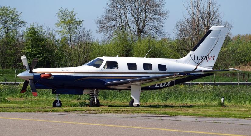 Étterembe csapódott egy kisgép Brazíliában, négyen meghaltak