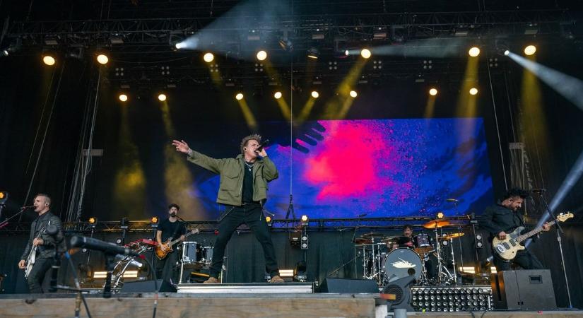 „Két dolgot sosem akartam: józan lenni és keresztény” – öt rocksztár, aki nyíltan vállalja a hitét