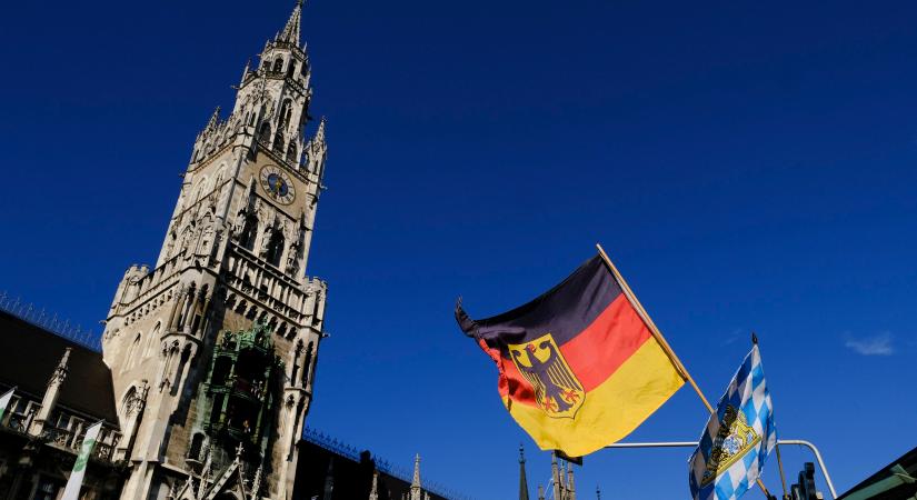 Mostantól engedély kell a férfiaknak, ha külföldre akarnak utazni