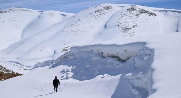Lavina ölt meg egy szlovák férfit az Alpokban