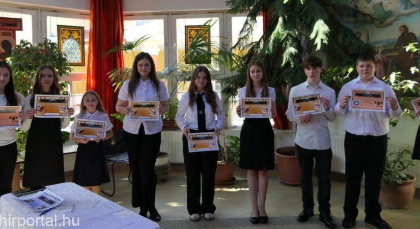 Nehéz döntések után születtek eredmények a Szent Gellért házi szavalóversenyén