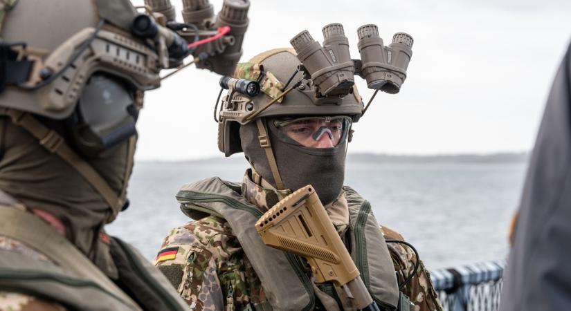 A 17–45 éves német férfiak nem mehetnek engedély nélkül hosszú időre külföldre