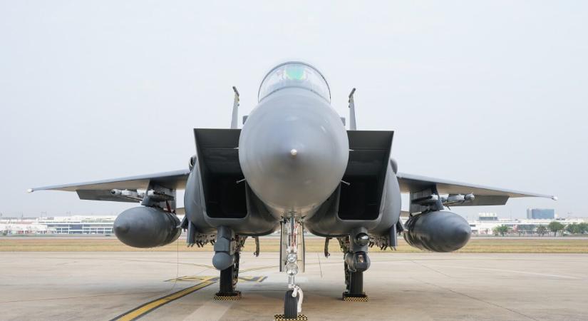 Ennyi pénzt fizet Irán annak, aki elhozza nekik az eltűnt amerikai pilótát