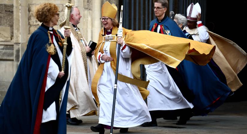 Az első női canterburyi érsek ápolónő volt, most az anglikán egyház gyógyításában segíthet