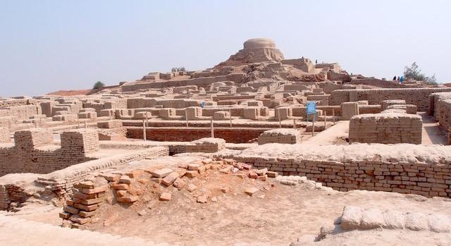 Évszázadokkal korábbra datálták Mohendzsodáró alapítását a régészek