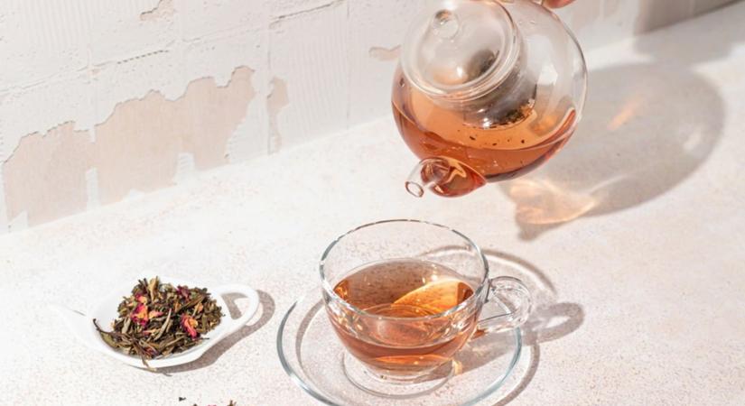 8 egyszerű ital, amivel támogatod a hormonháztartásod és a bőröd állapotát