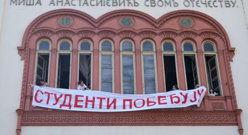 A miniszter szerint a rendőrségnek joga van meg is ölni az egyetemistákat