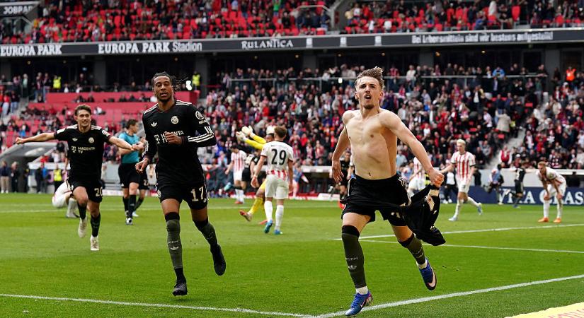 Bundesliga: őrült véghajrá után nyert a Bayern München a Freiburg otthonában! – videóval