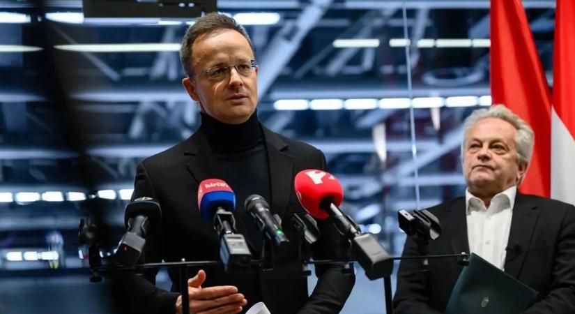 Szijjártó Péter: Csak mi állíthatjuk meg a brüsszeli energiapolitika öngyilkos kezdeményezését - videó